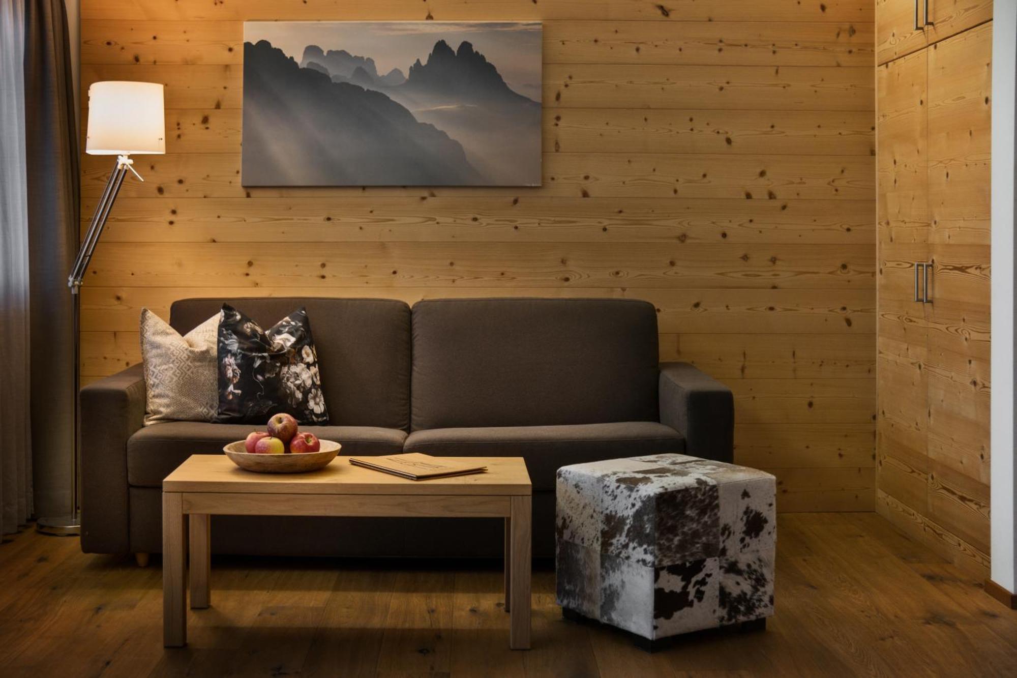 Alma Mountain Residence Dobbiaco Oda fotoğraf