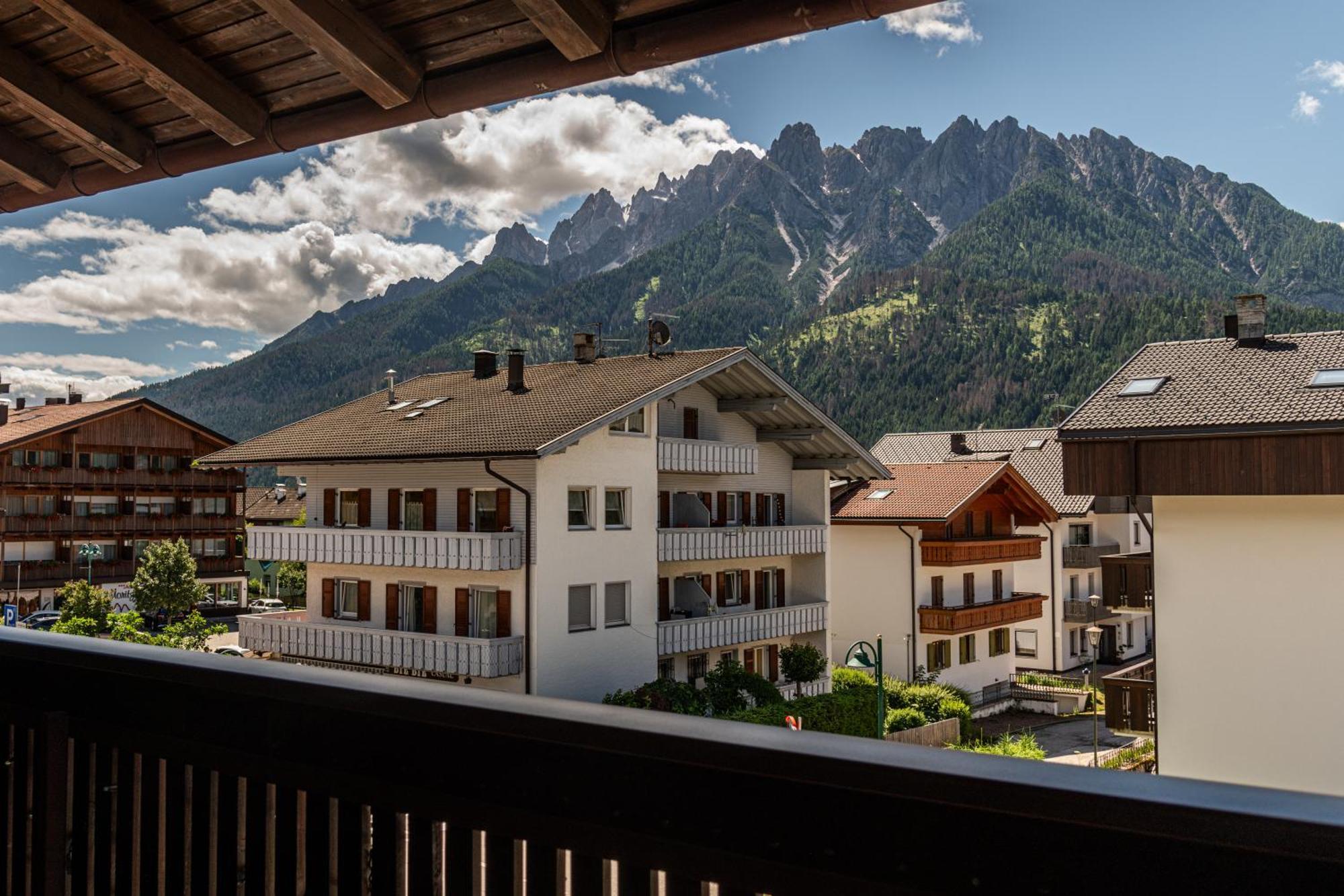 Alma Mountain Residence Dobbiaco Dış mekan fotoğraf